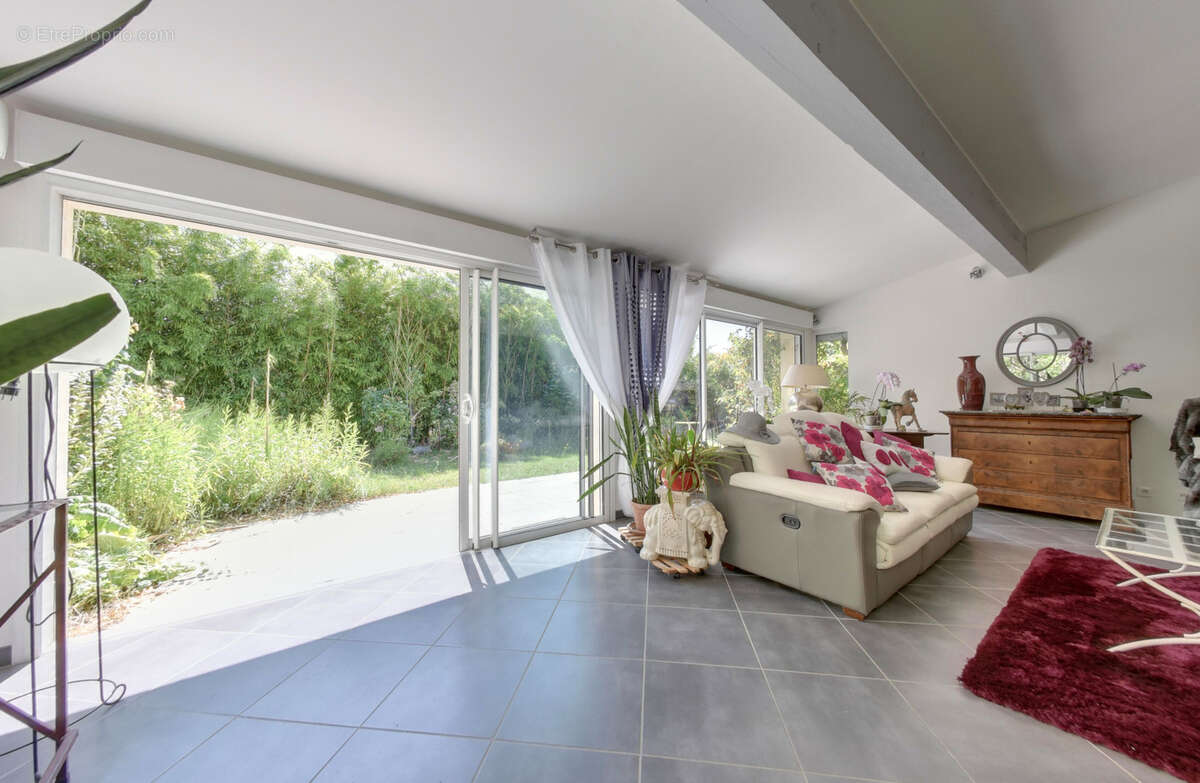 Maison à LORIOL-SUR-DROME