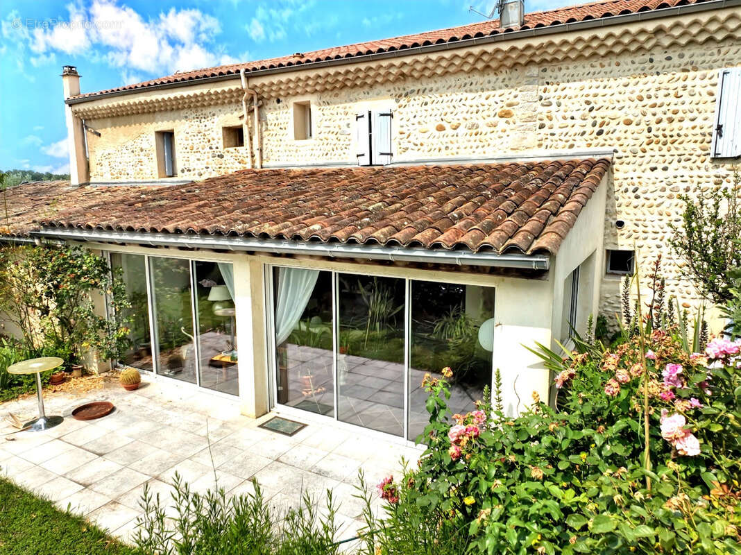 Maison à LORIOL-SUR-DROME