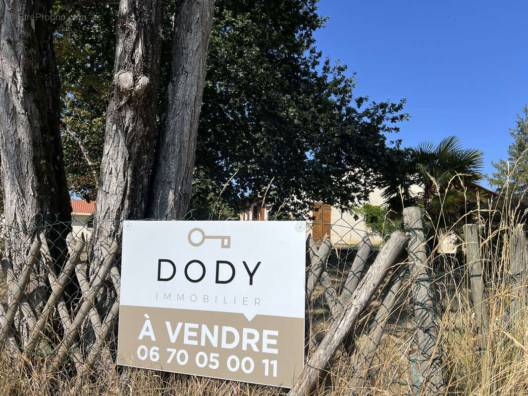 Maison à PRIGONRIEUX