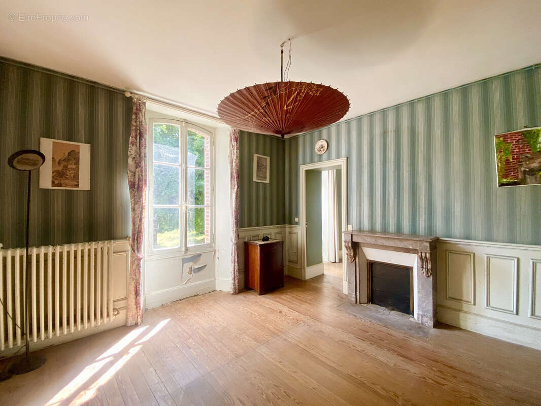 Maison à CHALAUTRE-LA-PETITE