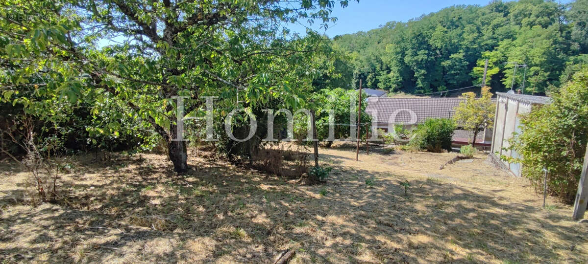 Maison à MONTRICHARD