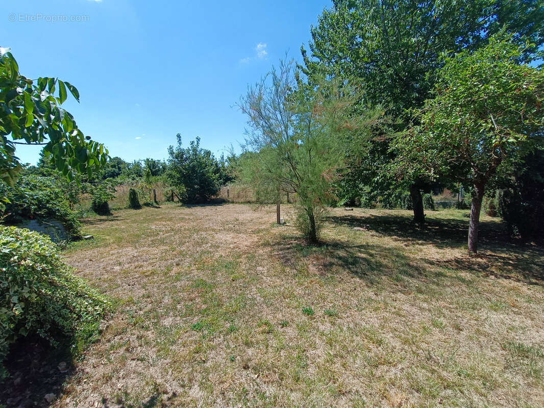 Maison à JUSSY-LE-CHAUDRIER