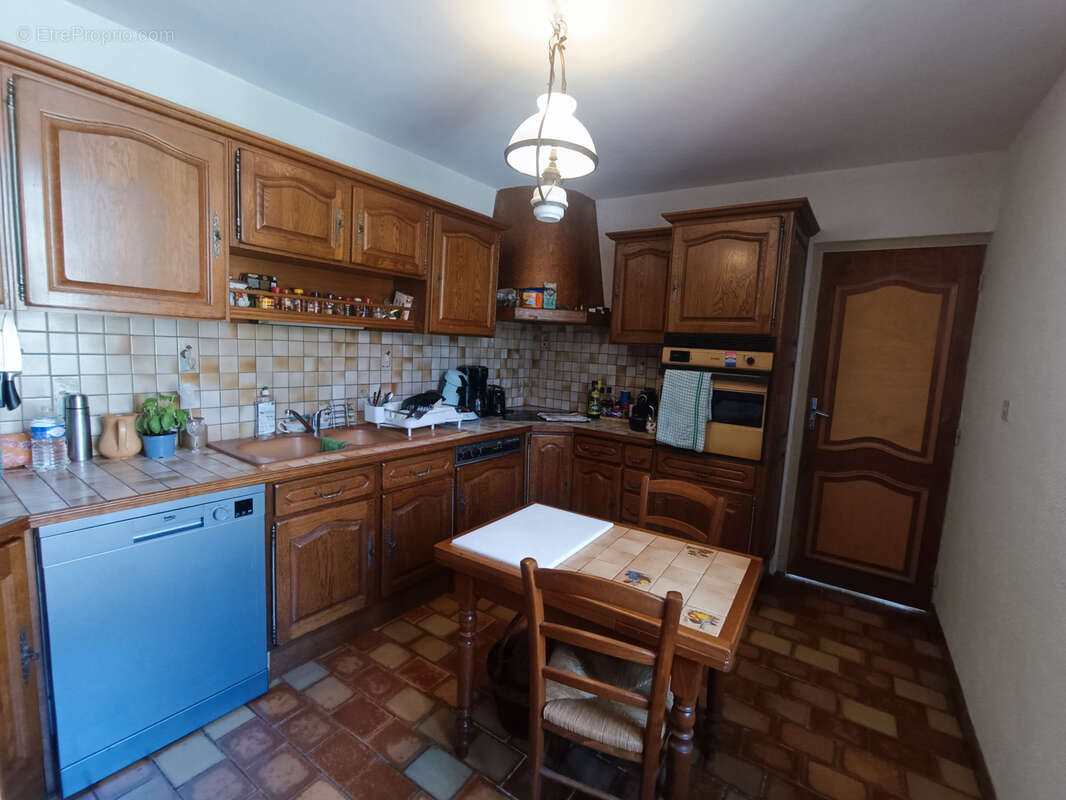 Maison à JUSSY-LE-CHAUDRIER