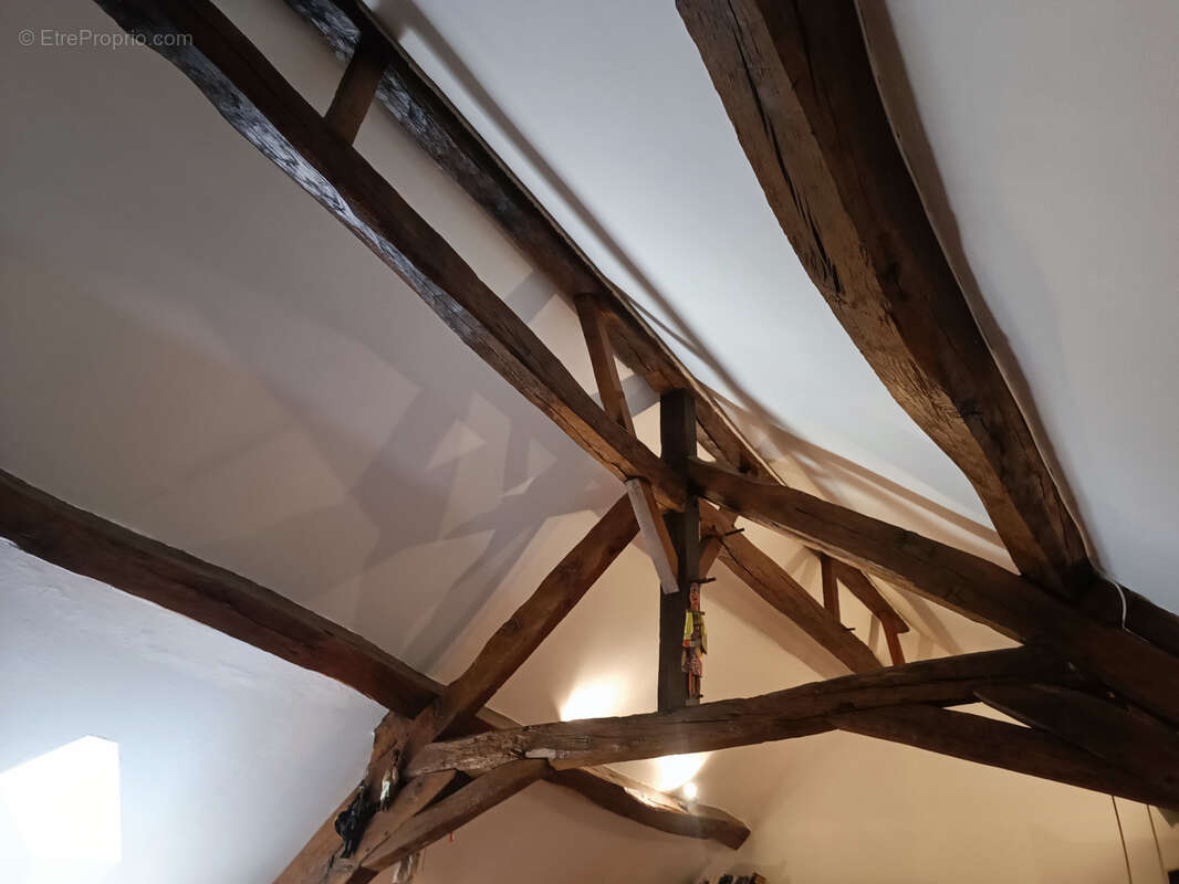 Maison à JUSSY-LE-CHAUDRIER