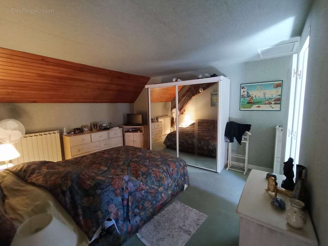 Maison à JUSSY-LE-CHAUDRIER