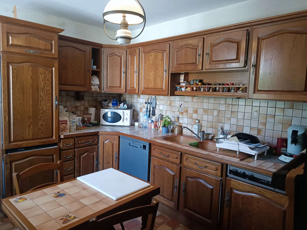 Maison à JUSSY-LE-CHAUDRIER