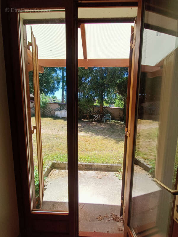 Maison à JUSSY-LE-CHAUDRIER