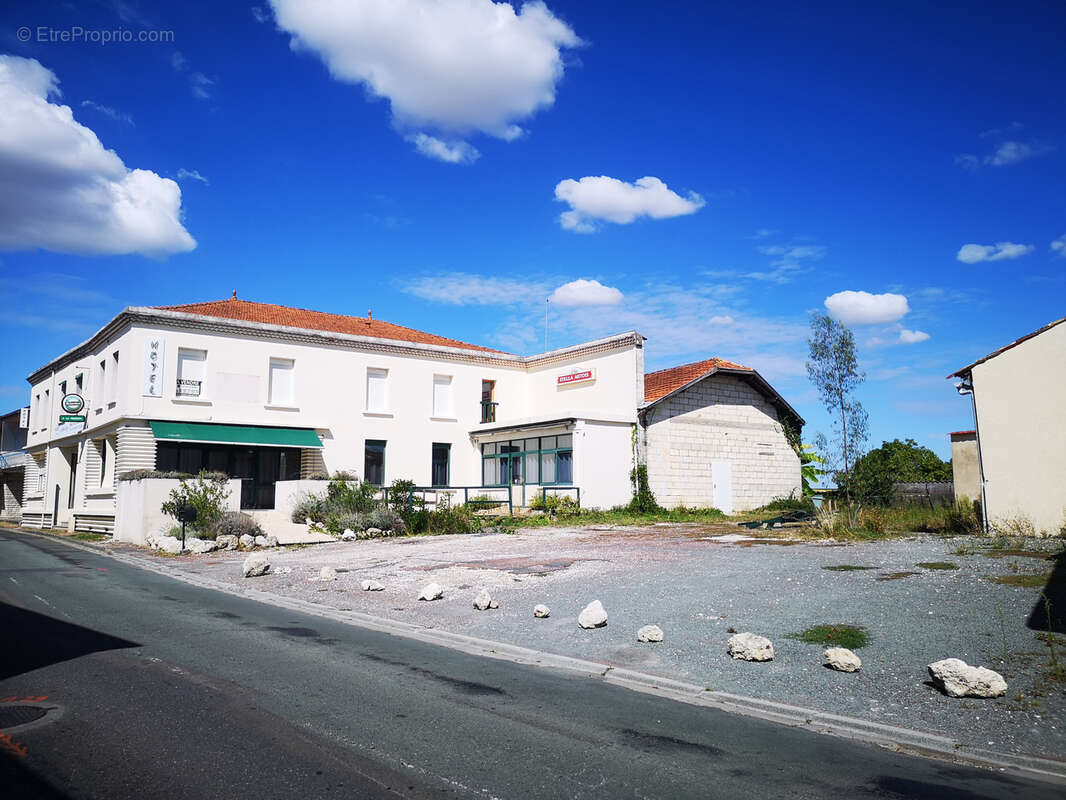 Appartement à JONZAC