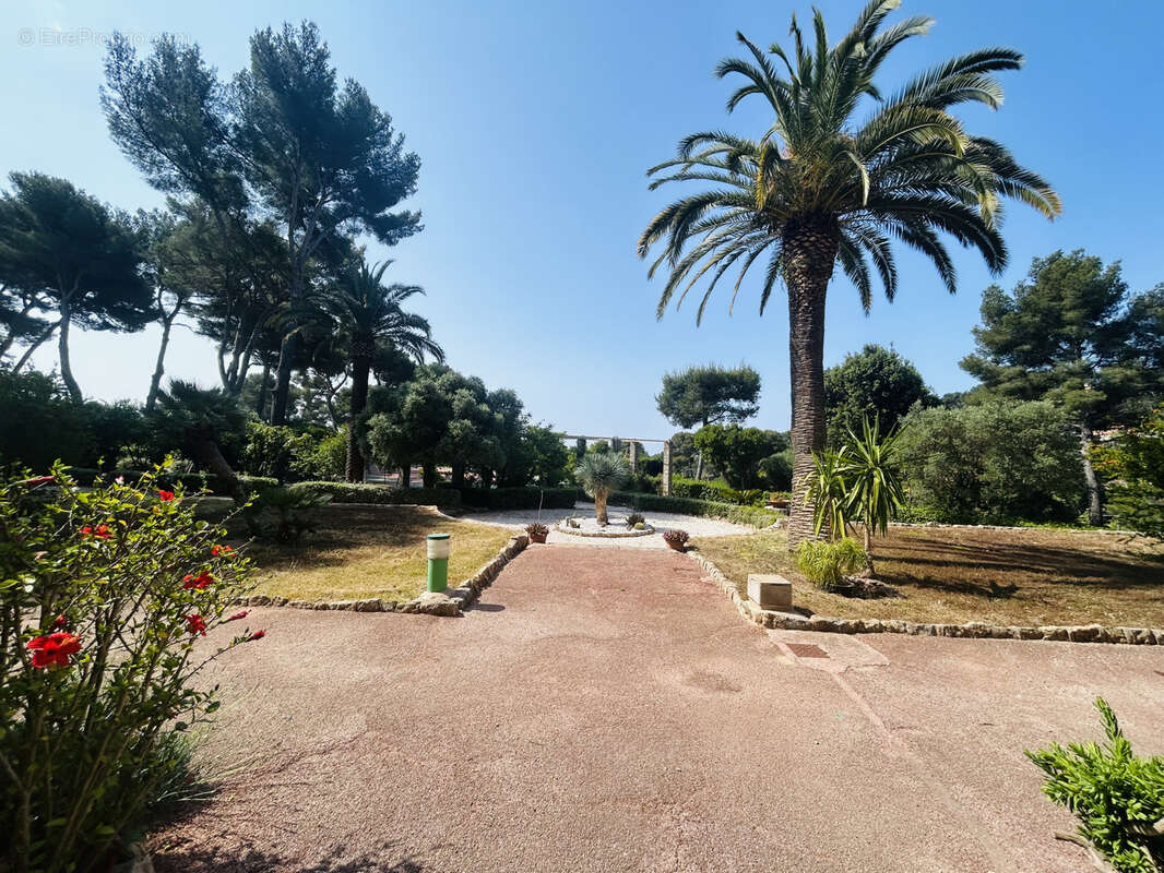 Appartement à HYERES