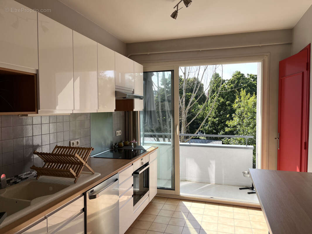 Appartement à SAINT-FARGEAU-PONTHIERRY