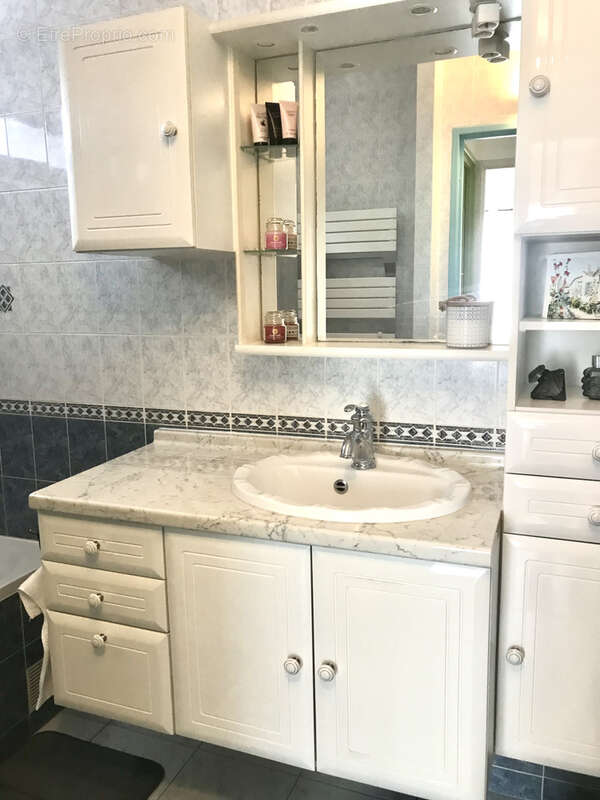 Appartement à SAINT-FARGEAU-PONTHIERRY