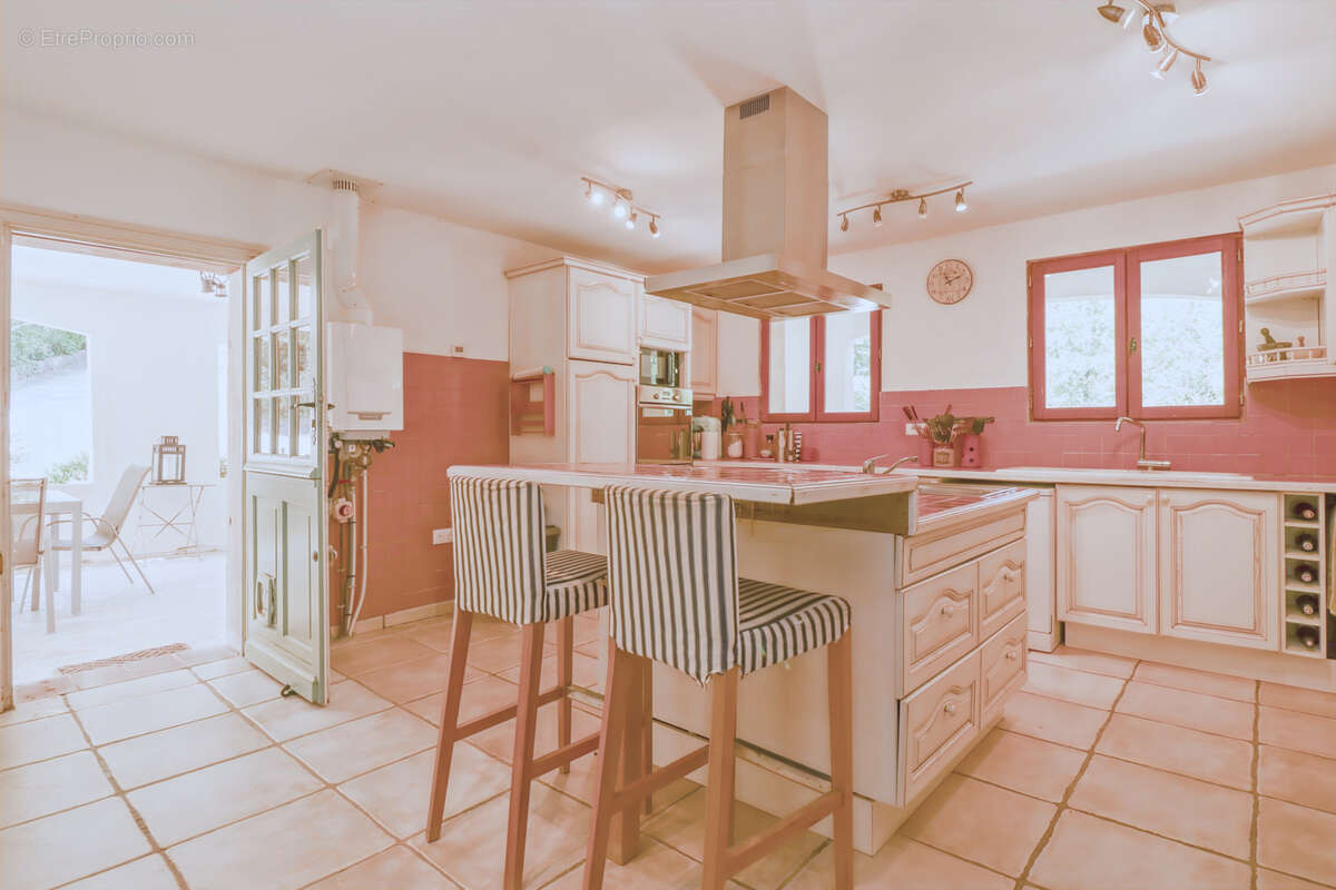 Maison à SAINT-PAUL-EN-FORET