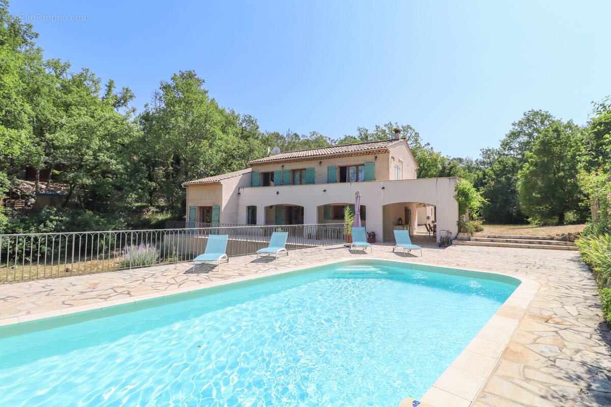 Maison à SAINT-PAUL-EN-FORET