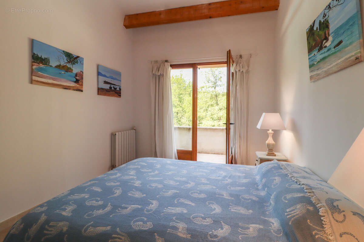 Maison à SAINT-PAUL-EN-FORET