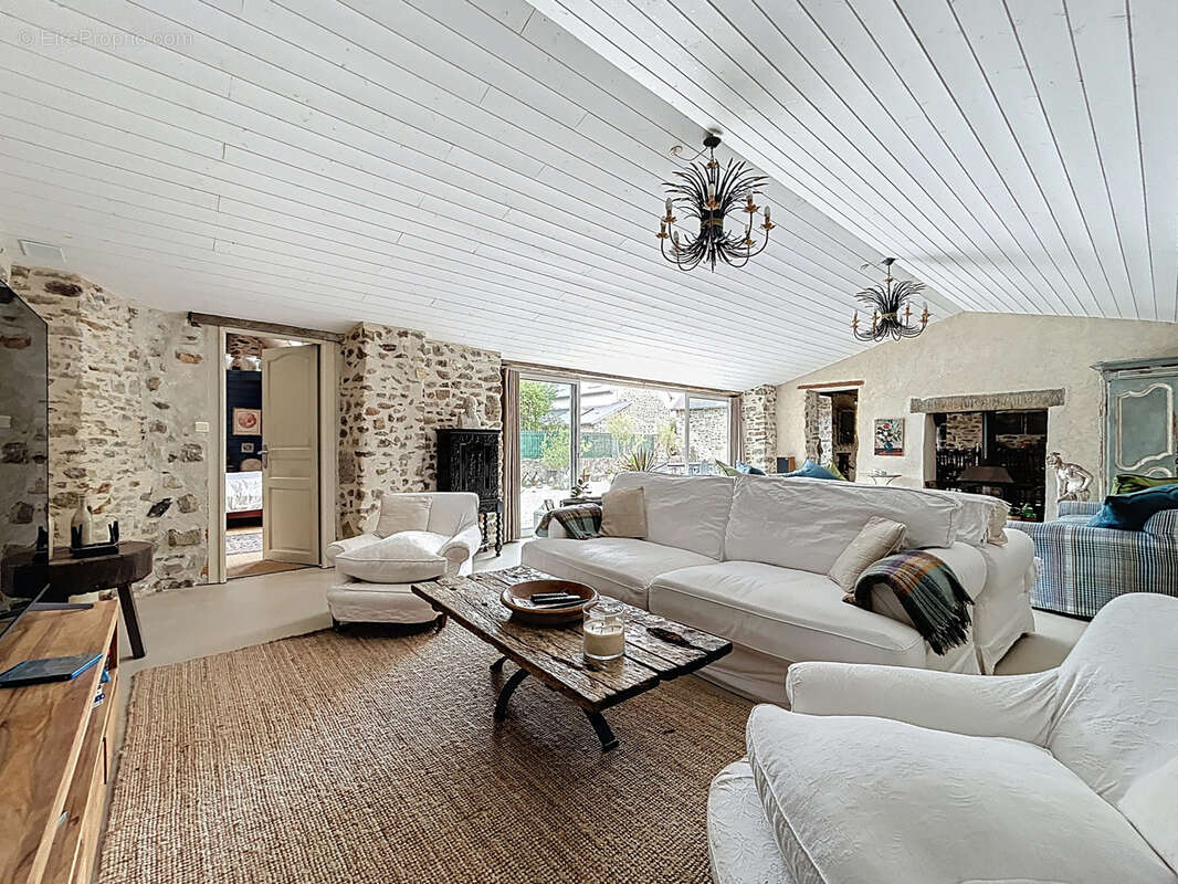 Maison à GOUVILLE-SUR-MER