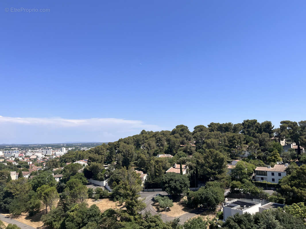 Appartement à NIMES
