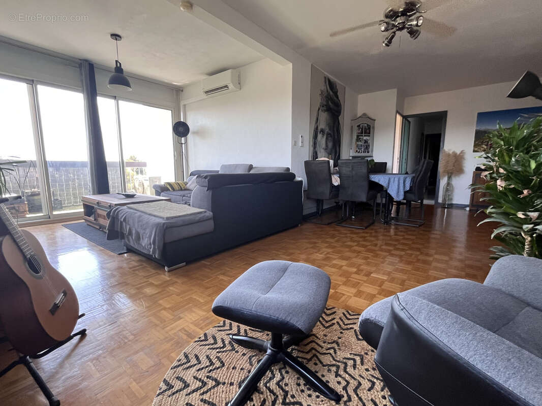 Appartement à NIMES