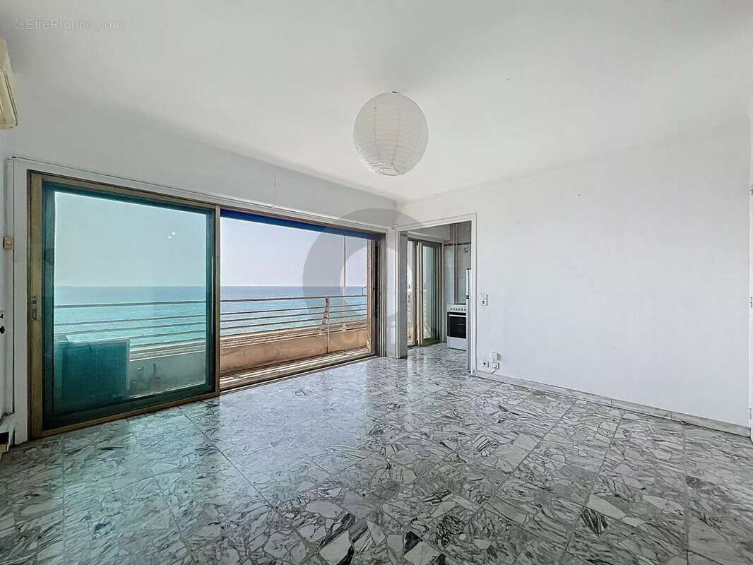 Appartement à MENTON