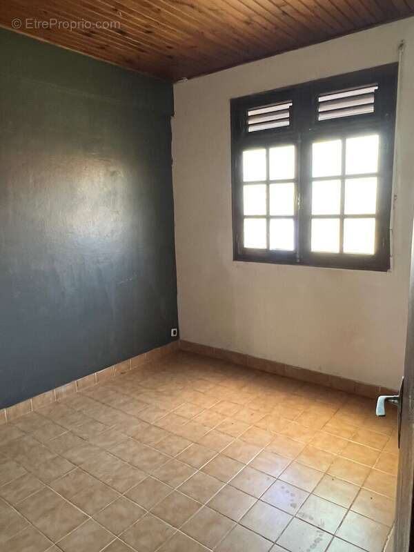 Maison à BASSE-POINTE