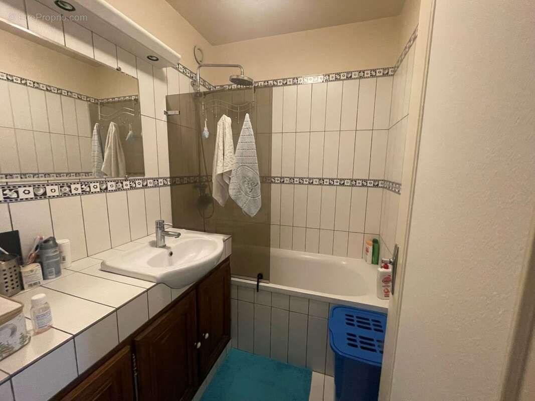 Appartement à LES MUREAUX