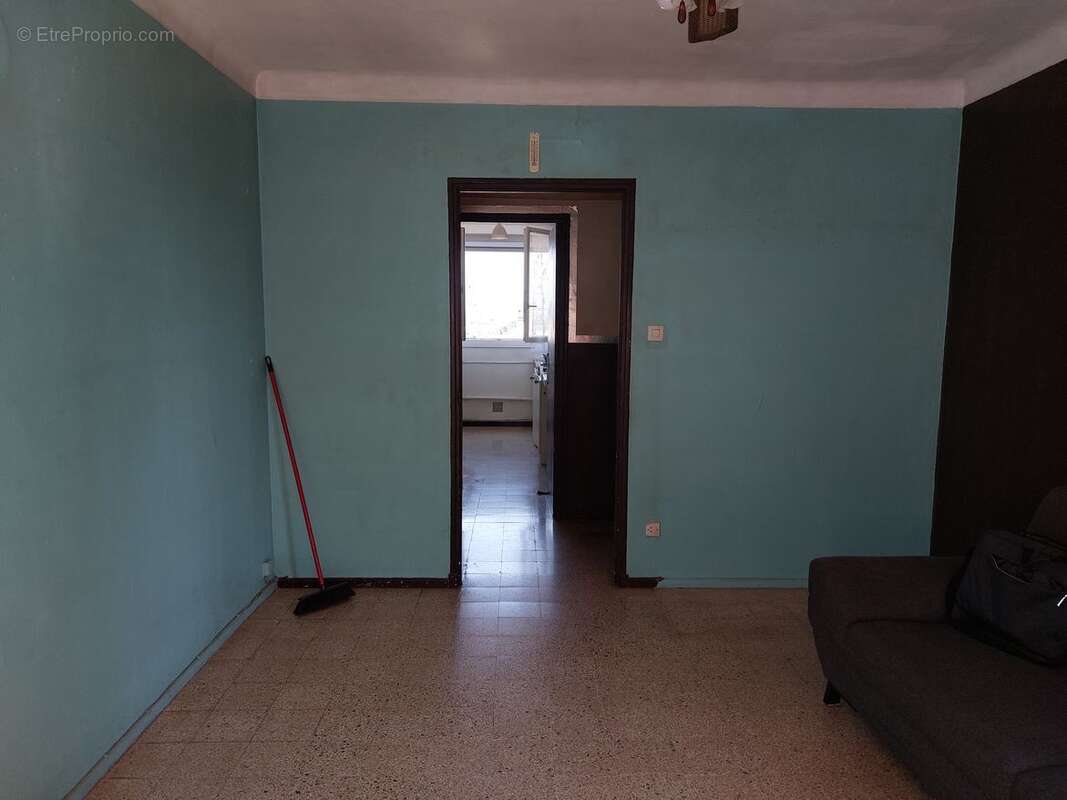 Appartement à PUGET-SUR-ARGENS