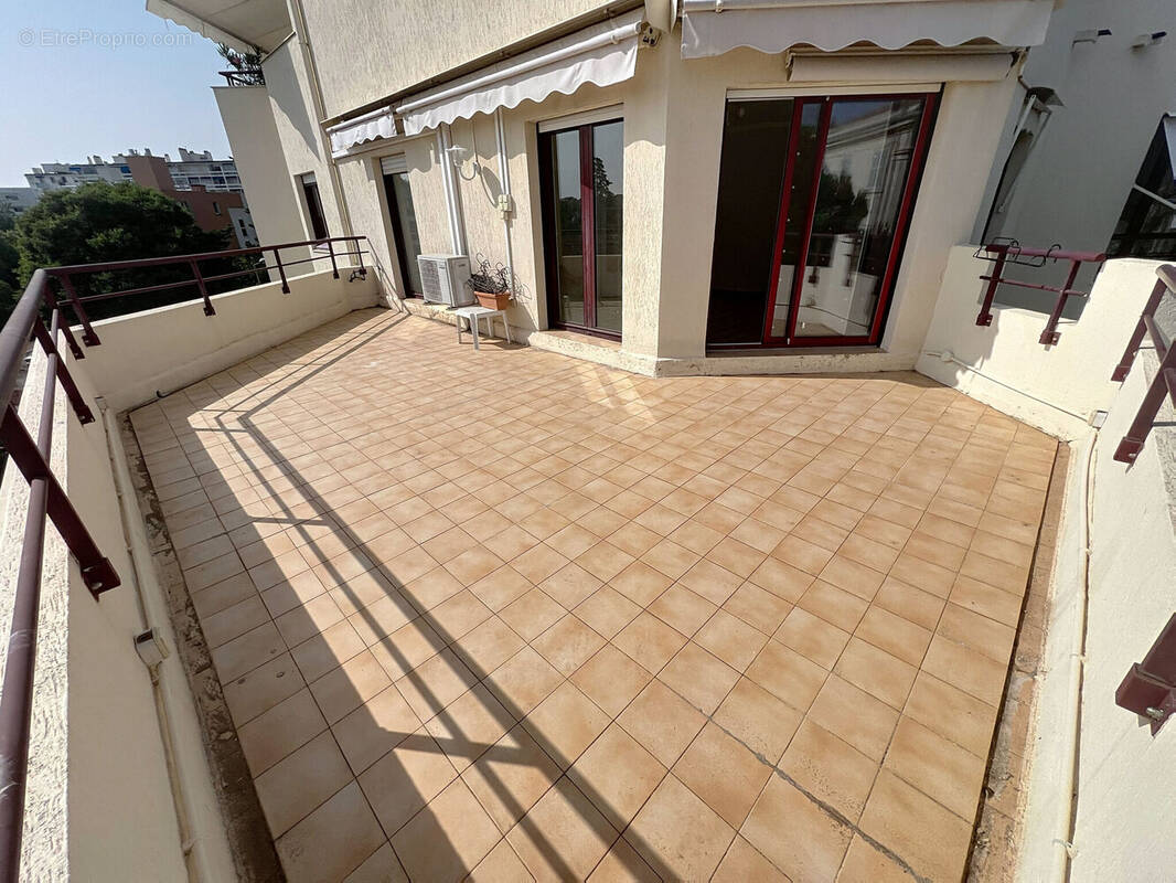 Photo 1 - Appartement à CANNES