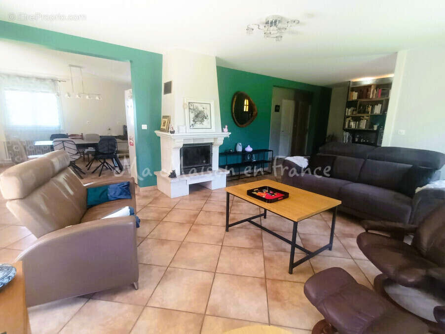 Maison à SAINT-POURCAIN-SUR-SIOULE