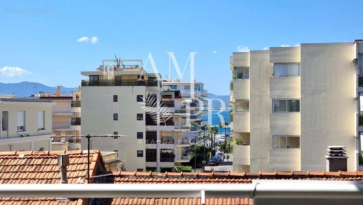 Appartement à CANNES