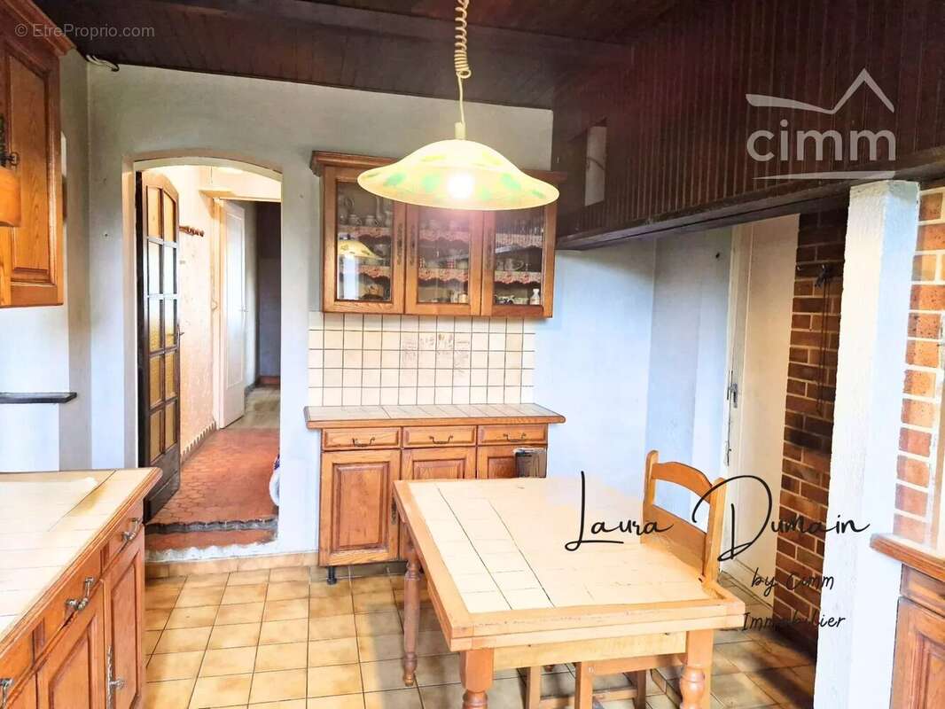 Maison à LES EGLISOTTES-ET-CHALAURES