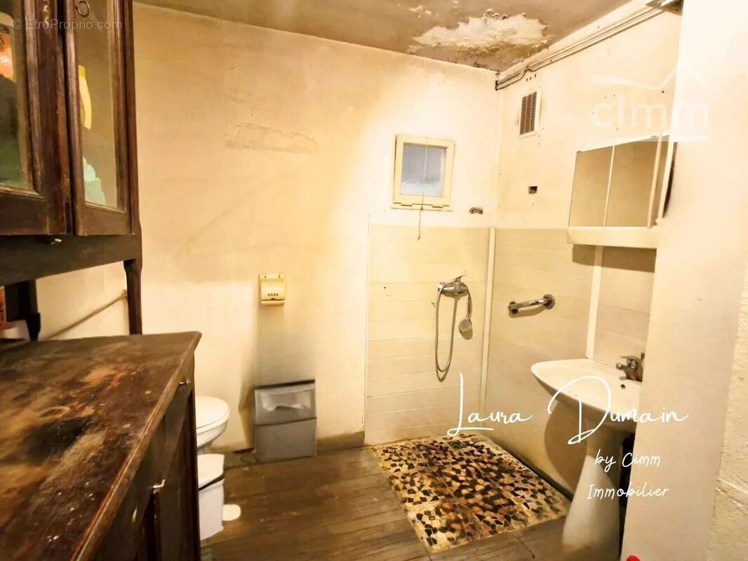 Maison à LES EGLISOTTES-ET-CHALAURES