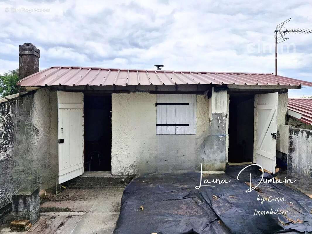 Maison à LES EGLISOTTES-ET-CHALAURES