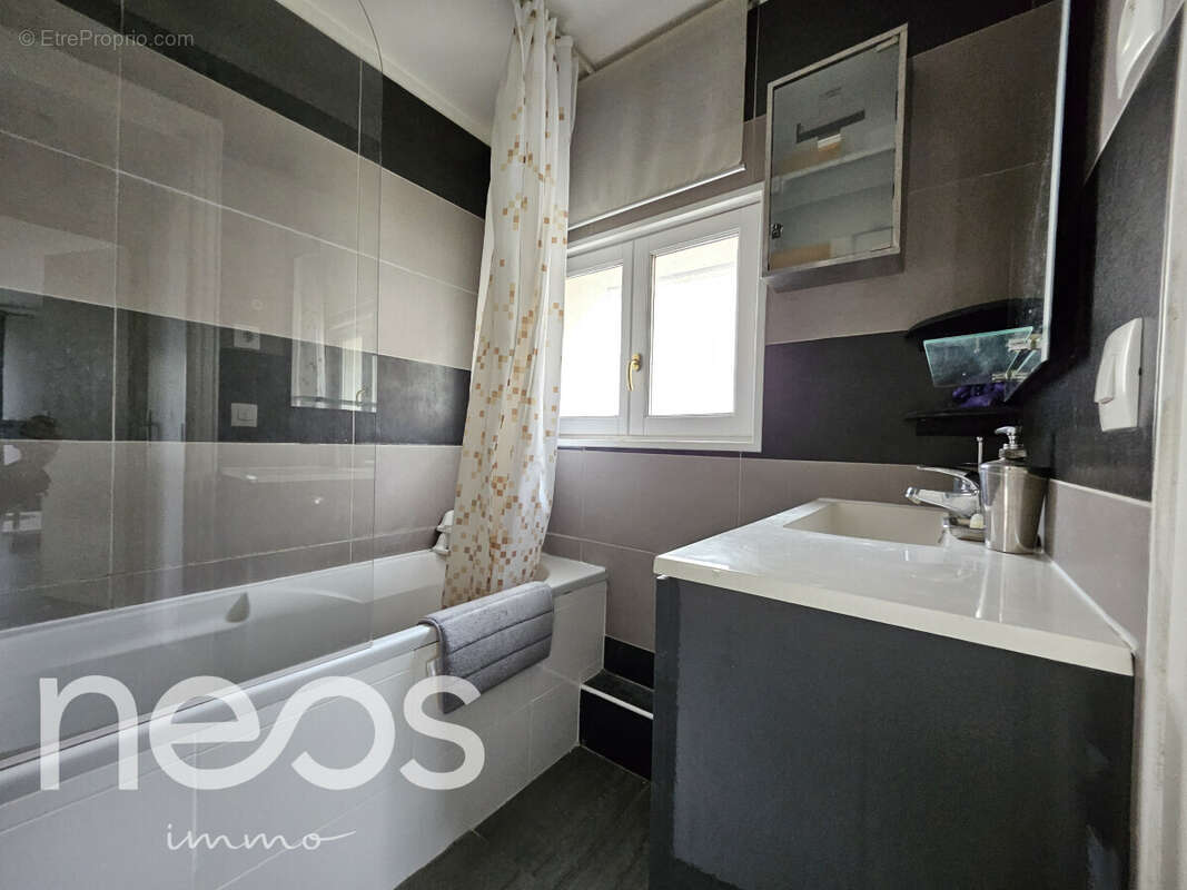 Maison à FLINS-SUR-SEINE