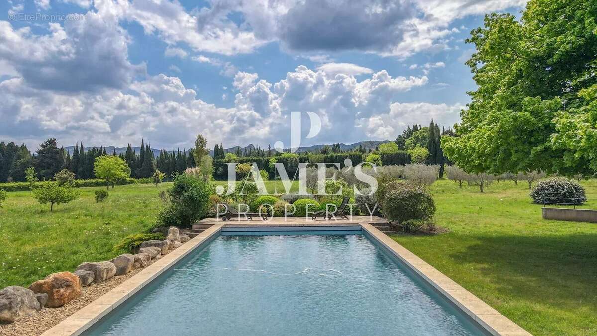 Maison à SAINT-REMY-DE-PROVENCE