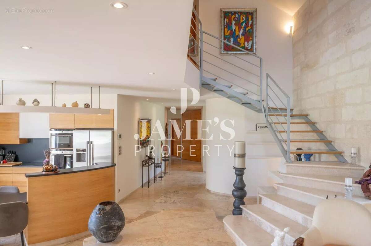 Maison à SAINT-REMY-DE-PROVENCE