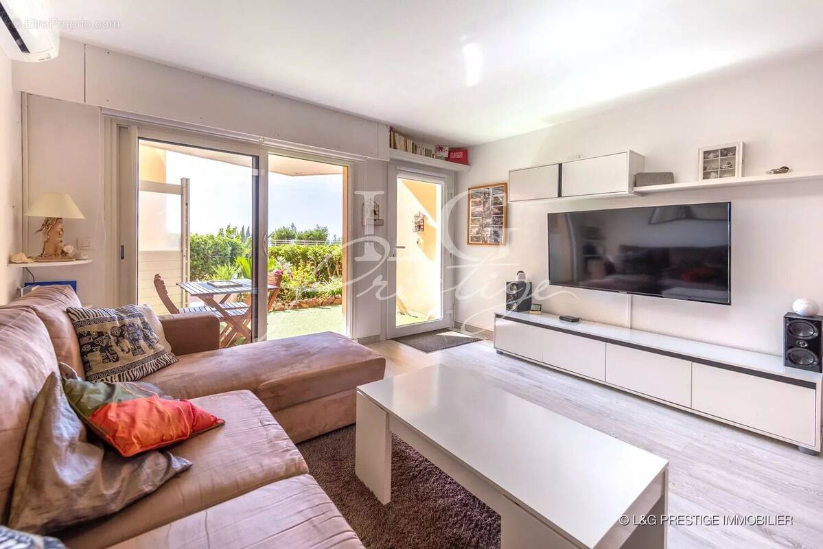 Appartement à THEOULE-SUR-MER