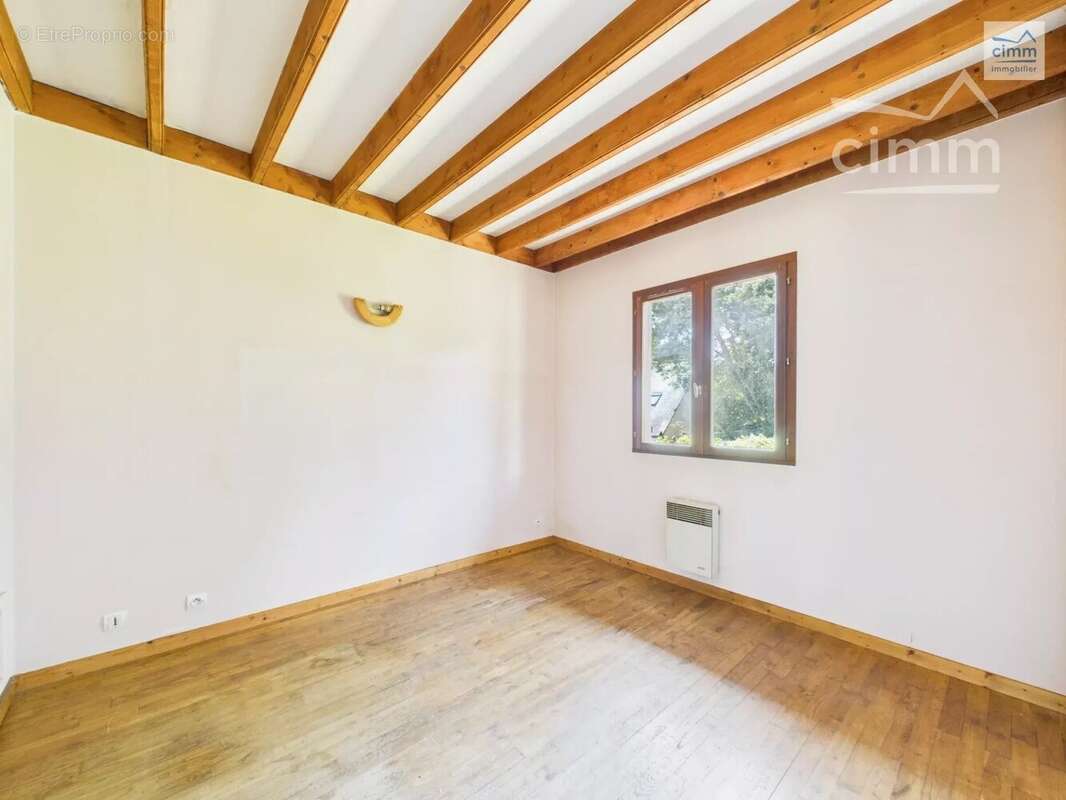 Maison à MAURE-DE-BRETAGNE