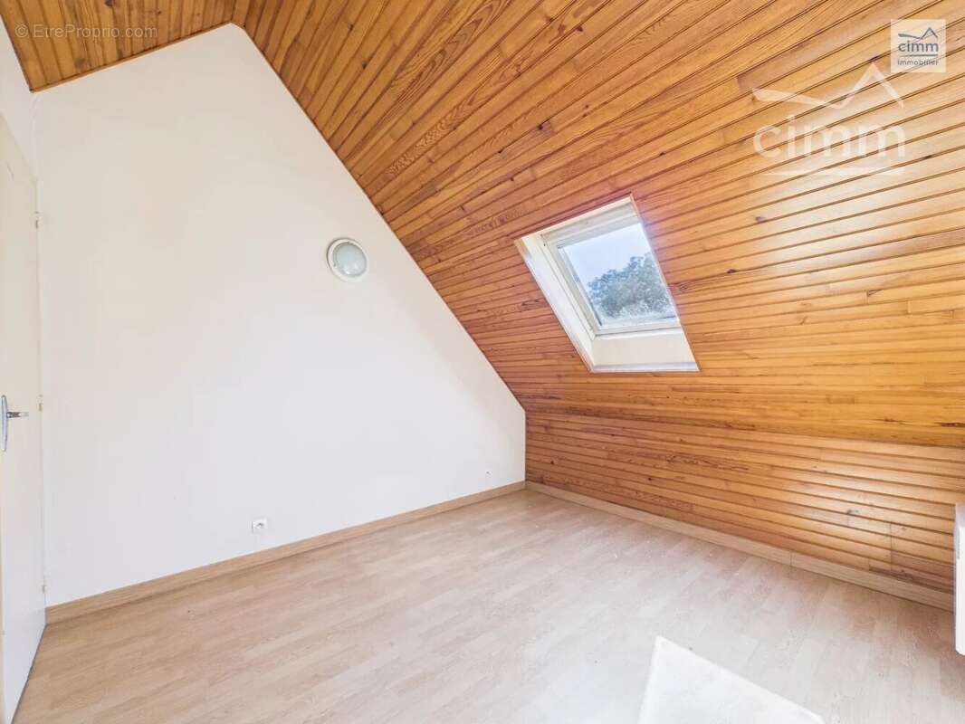 Maison à MAURE-DE-BRETAGNE