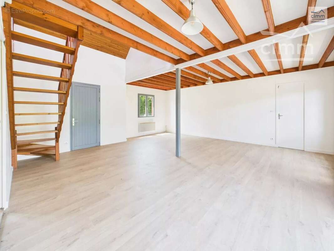 Maison à MAURE-DE-BRETAGNE