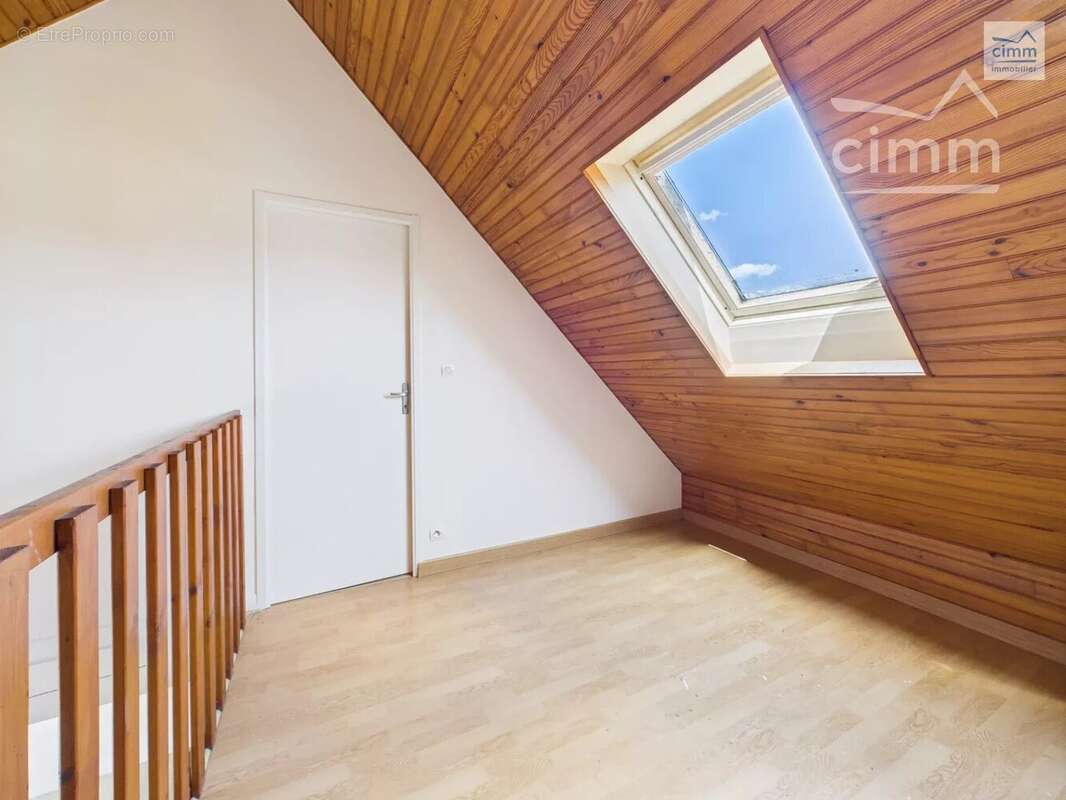 Maison à MAURE-DE-BRETAGNE