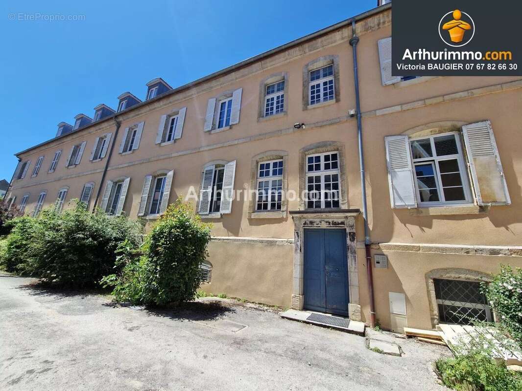 Appartement à LONS-LE-SAUNIER