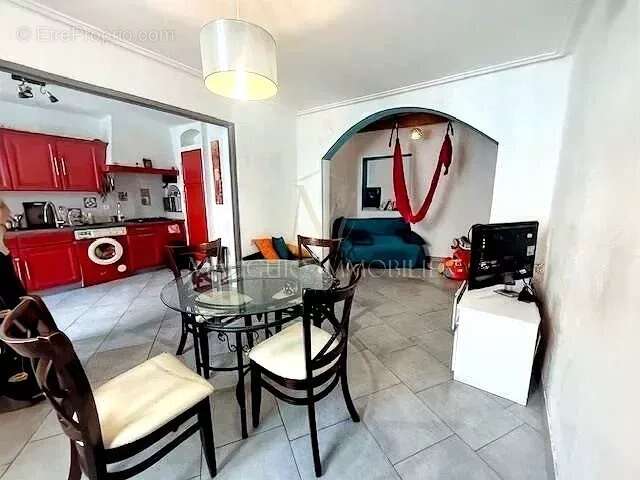 Maison à LANSARGUES