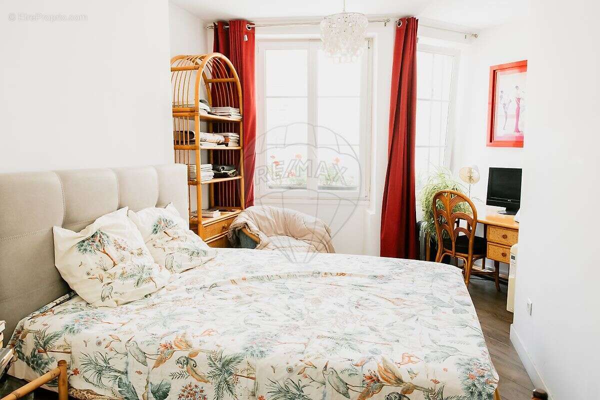 Appartement à MARSEILLE-2E