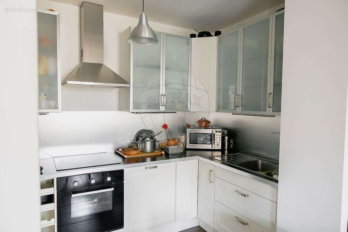 Appartement à MARSEILLE-2E