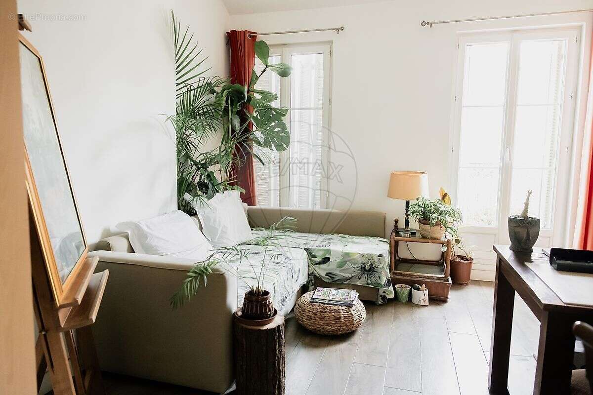 Appartement à MARSEILLE-2E