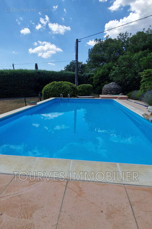 Maison à TOURVES