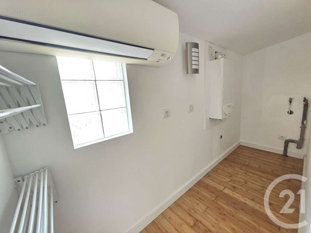 Maison à VILLENEUVE-LOUBET