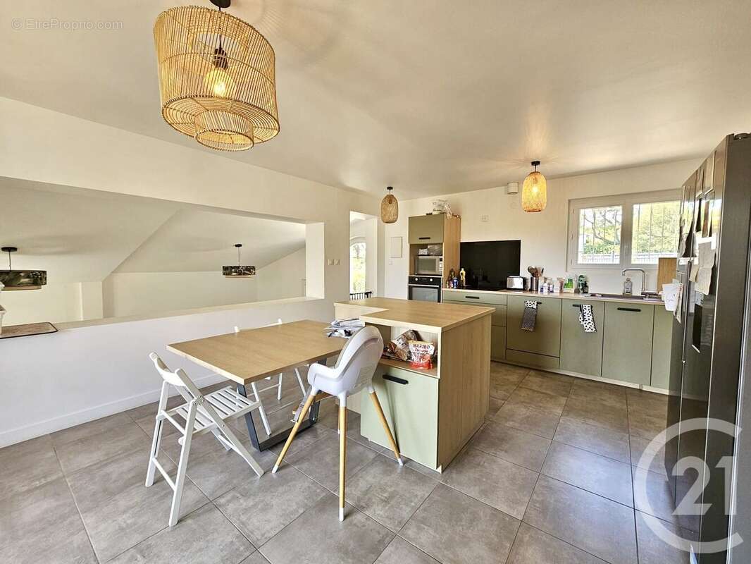 Maison à SIX-FOURS-LES-PLAGES