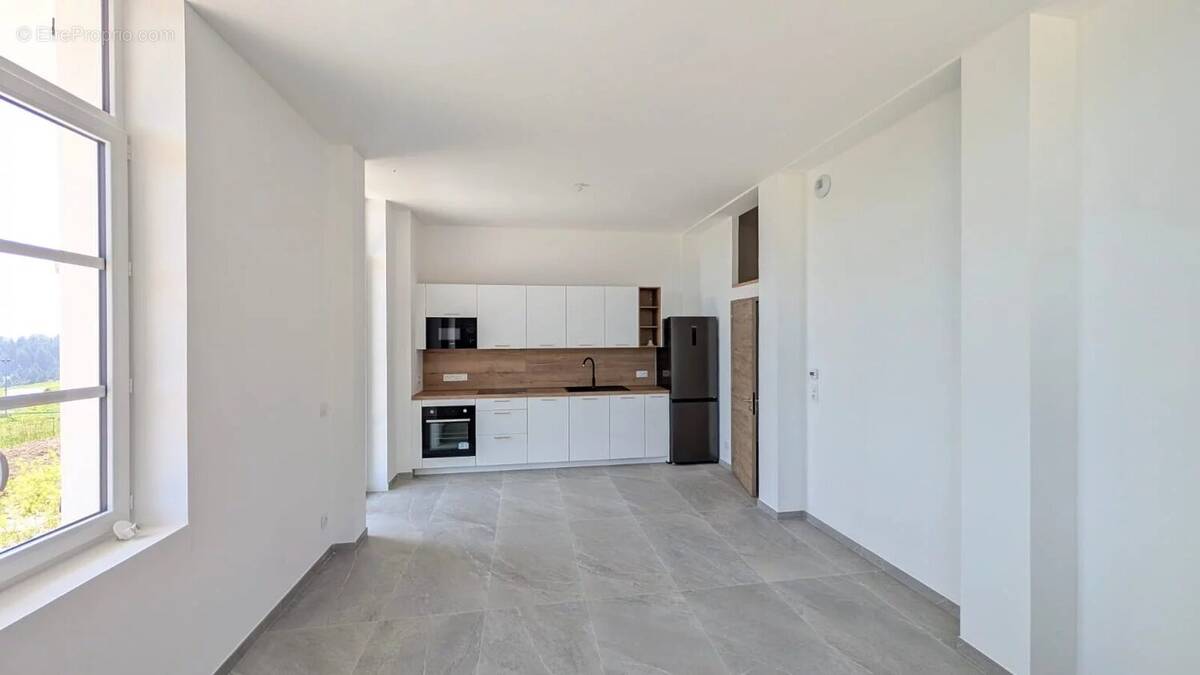 Appartement à PUGNY-CHATENOD