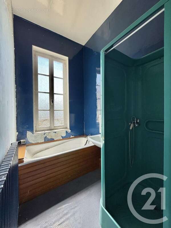 Appartement à MOULINS