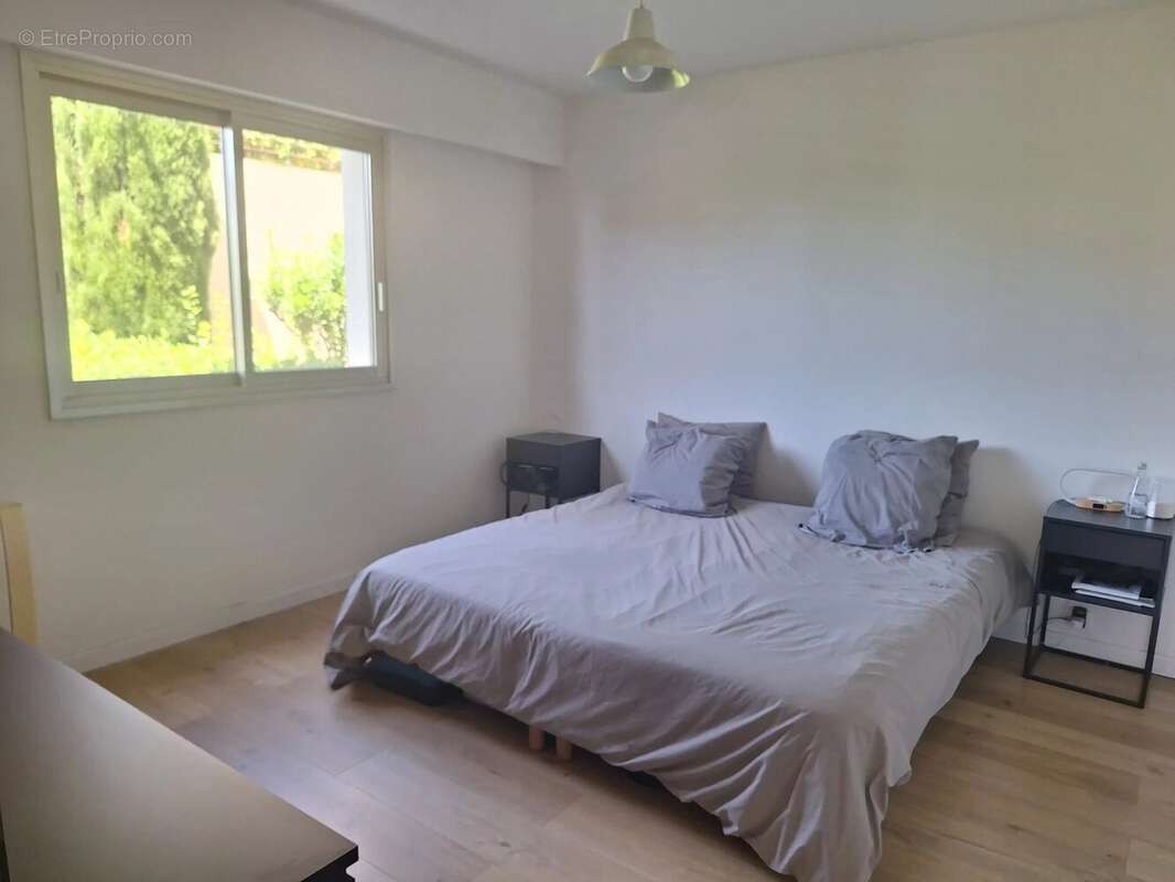 Appartement à VENCE